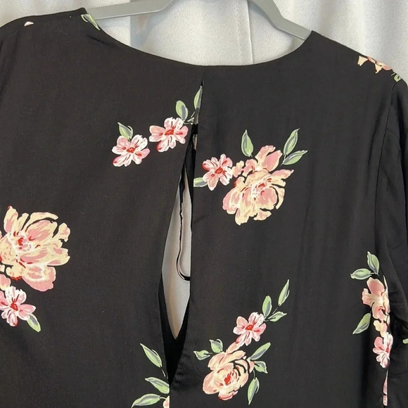 NWT Capulet Charlotte Black Midnight Rose Bell Sleeve Shift Dress Size L - Picture 8 of 9